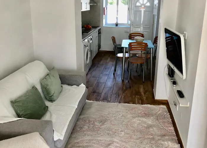 Casa Vitoria - - Albufeira *