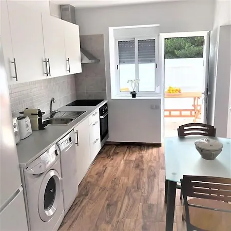 Casa Vitoria - - Albufeira * 奥霍斯德古阿